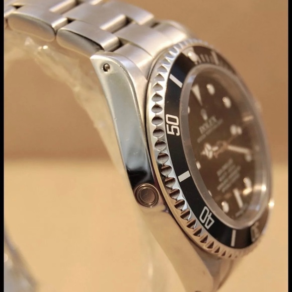 SOLD***Rolex Seadweller 16600***SOLD - Picture 4 of 13